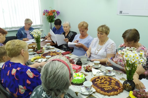 Центр общения старшего поколения в селе Кослан отметил свой первый день рождения