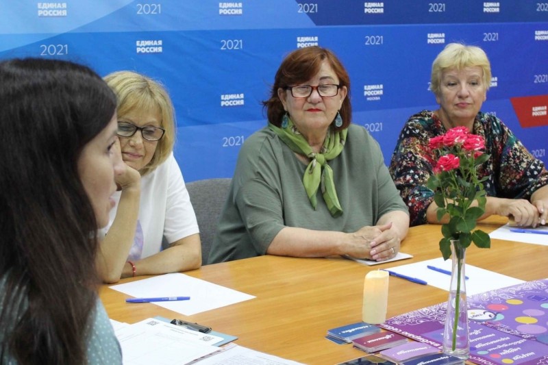 В Штабе общественной поддержки "Единой России" в Коми открылась психологическая мастерская