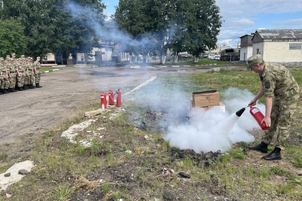 В Сыктывкаре в Центре подготовки личного состава Северо-Западного округа Росгвардии отработали действия при пожаре