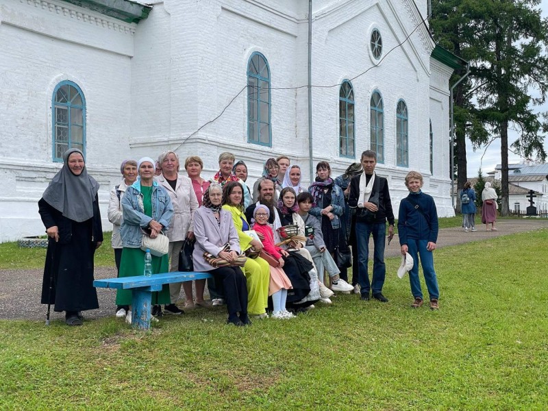 Защитники Отечества с семьями побывали в старинной святой обители в селе Ульяново