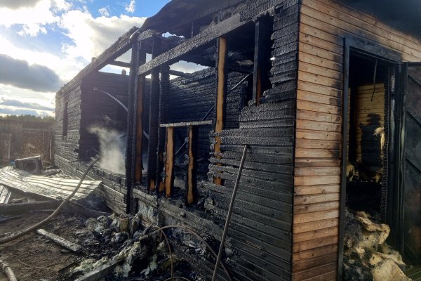 Без крова осталась многодетная семья из села Грива, требуется помощь 