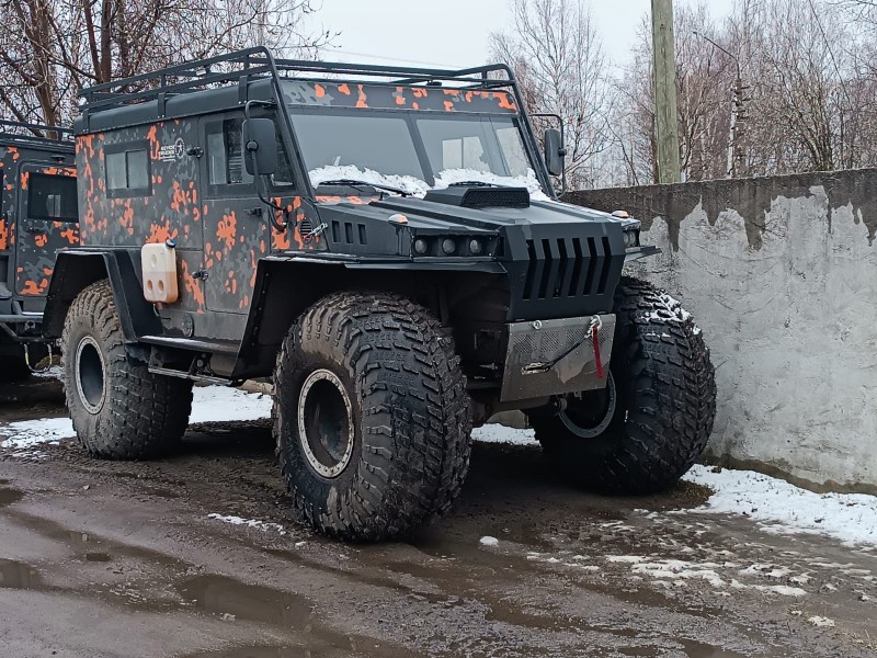 Пятерых человек эвакуировали из сломавшегося вездехода в "Югыд ва" 