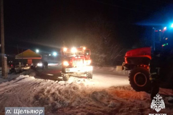 В Ухте пожарные спасли мужчину