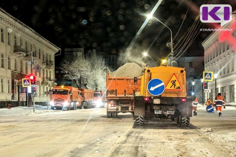 Дорожники Сыктывкара перешли в режим повышенной готовности перед снегопадом