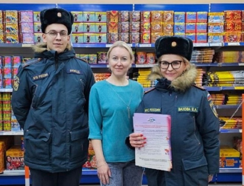 Новый год с огоньком: на что обратить внимание при покупке пиротехники

