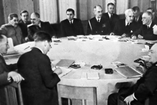 Музей Победы приглашает жителей Республики Коми на онлайн-программу к 80-летию Ялтинской конференции