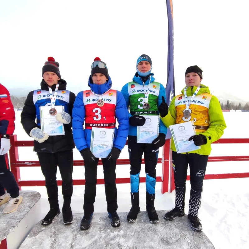 Лыжники из Коми завоевали бронзу на первенстве СЗФО
