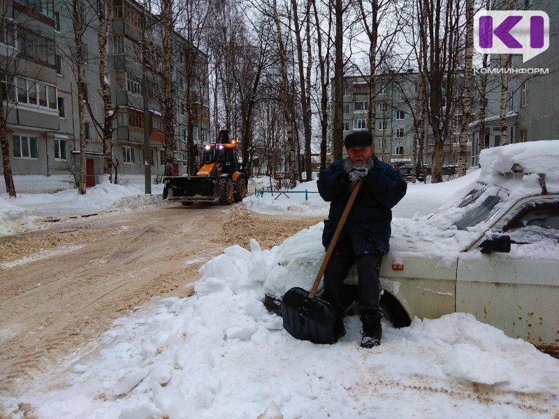 В Сыктывкаре более 80% управляющих компаний допустили нарушения в уборке снега и будут наказаны