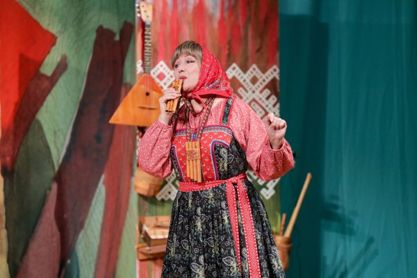 Артистка-вокалистка 