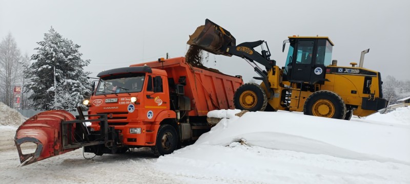 За сутки в Прилузье расчищено более 80 км региональных дорог