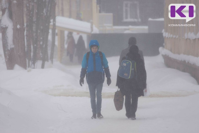 В 13 районах Коми объявлено штормовое предупреждение