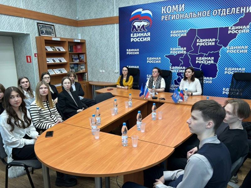 "Единая Россия" дала старт акции "Русский Крым и Севастополь" в Коми