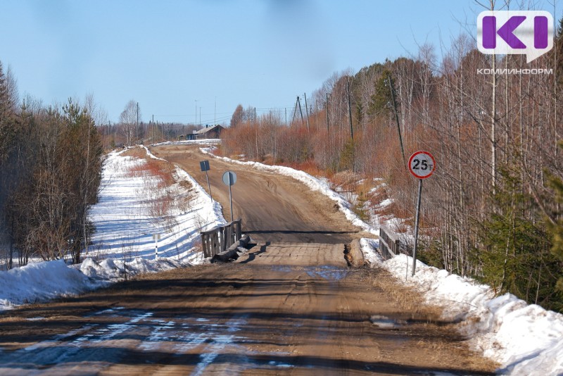 Поступил по-мужски: жители Усть-Куломского района благодарны врио главы Коми за ускорение процесса восстановления моста между Большой и Малой Кужбой 