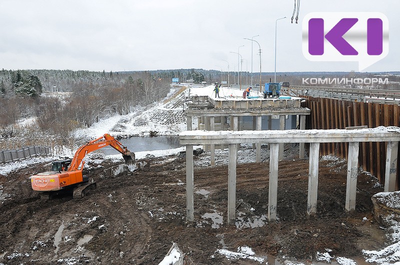 В Коми в 2025 году на ремонт дорог и мостов направят более 13 миллиардов рублей  

