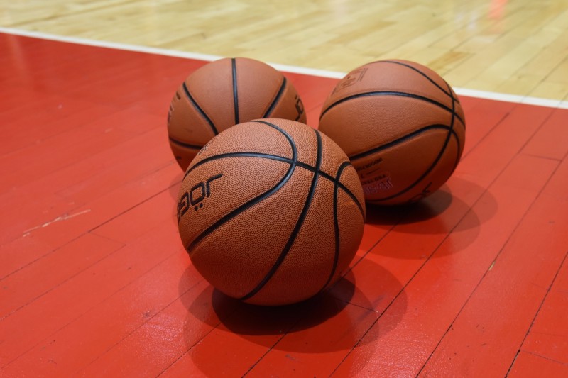 Шесть команд Коми поборются за медали на республиканском первенстве по баскетболу