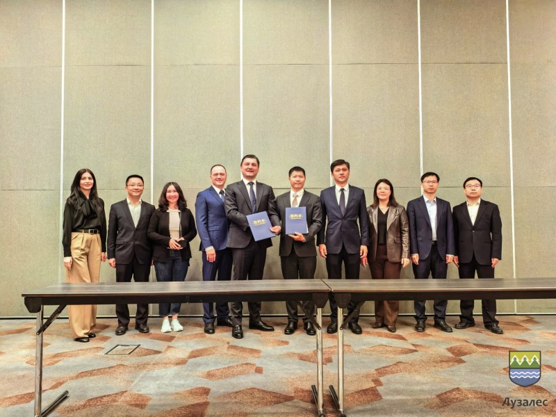 "Лузалес" наращивает сотрудничество с представителями мебельной отрасли Китая
