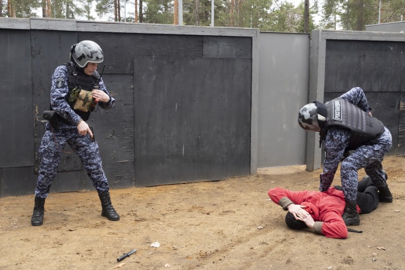 Росгвардейцы Коми стали победителями конкурса на лучшую группу задержания Северо-Западного округа