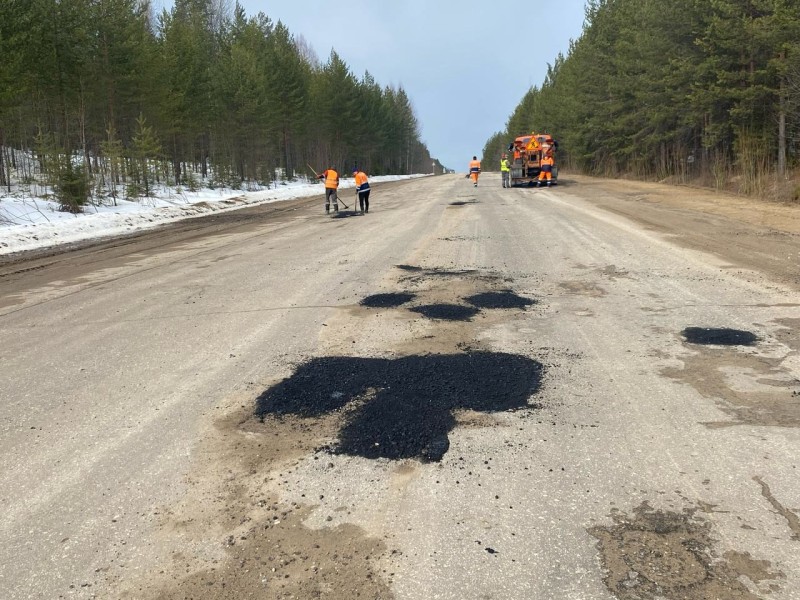 Ямочный ремонт стартовал на дороге Сыктывкар – Кудымкар в Сысольском районе