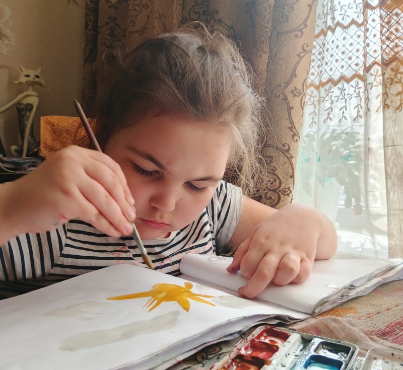 Маленький ухтинке Майе Изгаршевой требуется помощь благотворителей на очередной курс реабилитации