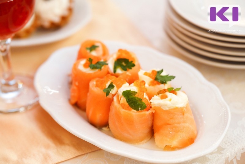 С начала года жители Коми в ресторанах и барах потратили более 5 млрд рублей