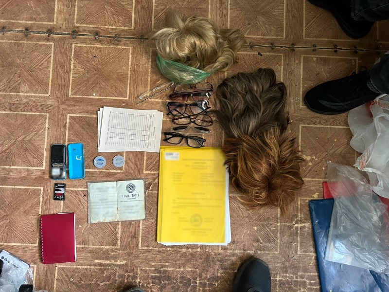 Полицейские Коми задержали подозреваемую в серии афер, совершённых в 13 регионах России