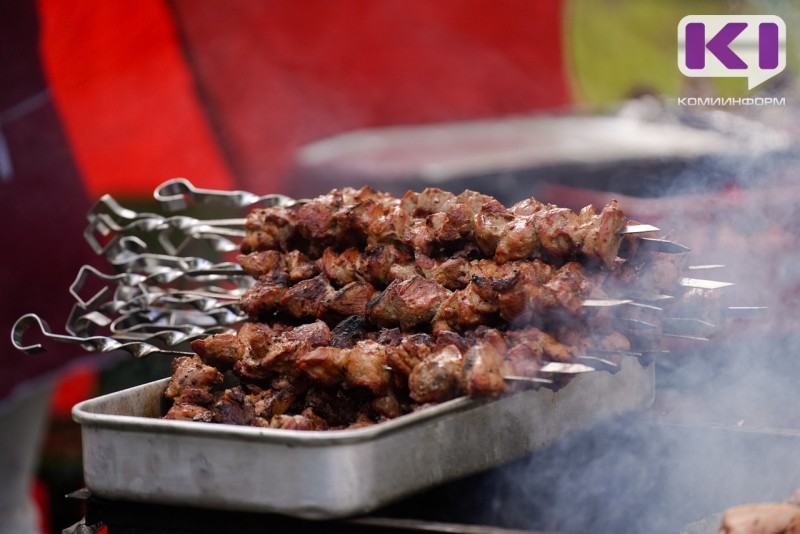 Сыктывкарцы рассказали, какие предпочитают шашлыки