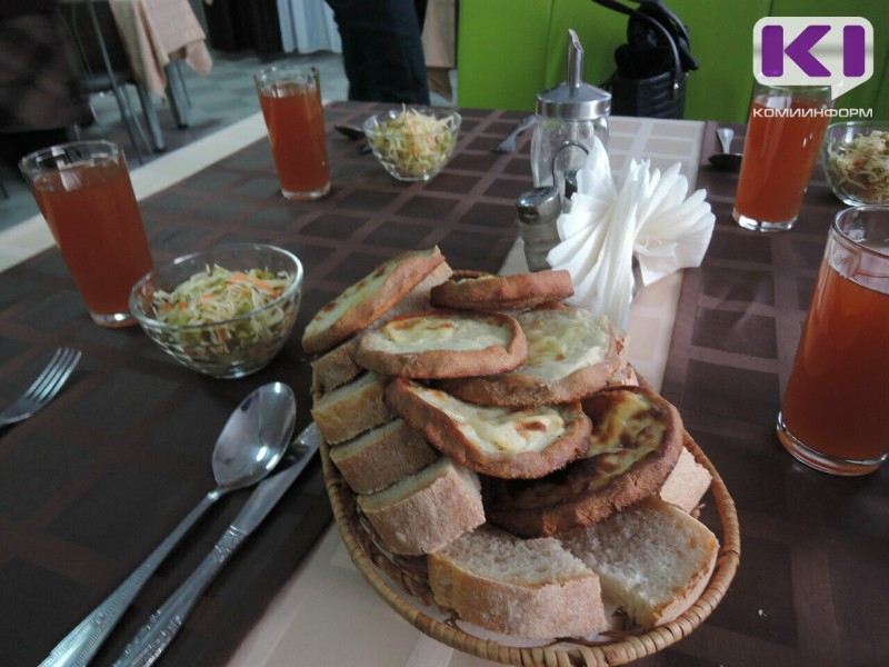 Школьников Сыктывкара будут кормить сытнее