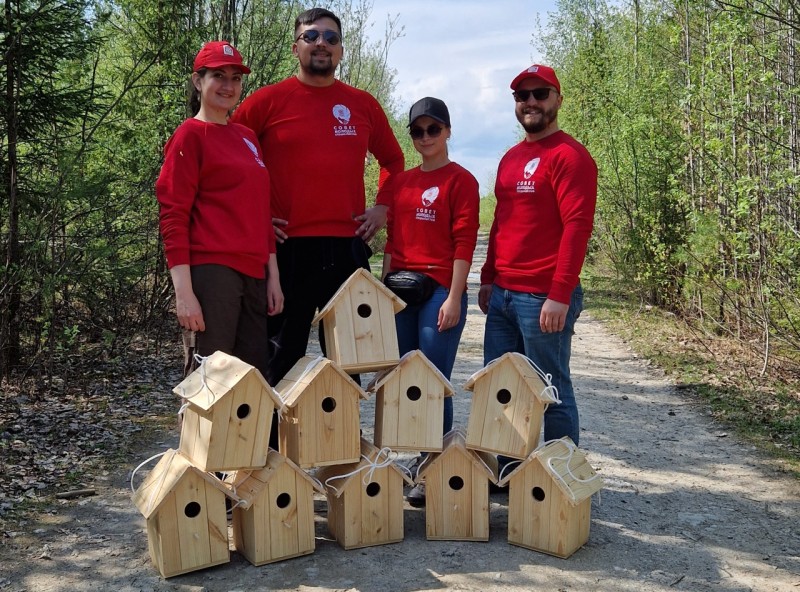 Экология как стиль жизни: молодые нефтяники ЛУКОЙЛа объединяют поколения в заботе о природе

