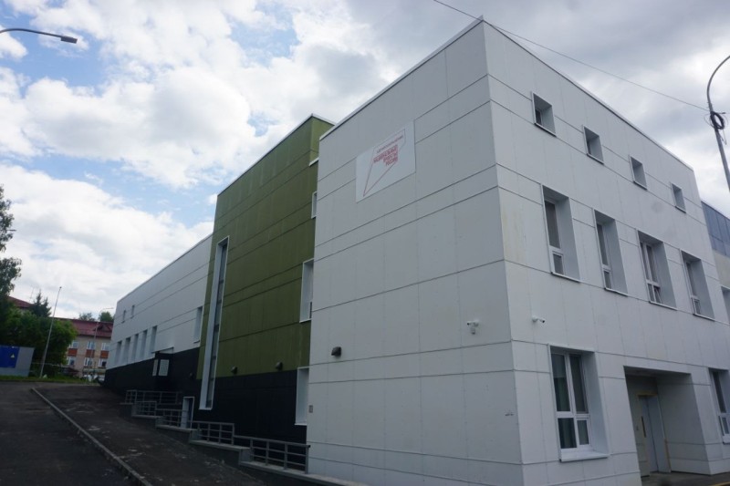 Просто "Вау!": блогеры оценили новый лечебный корпус районной больницы в Визинге