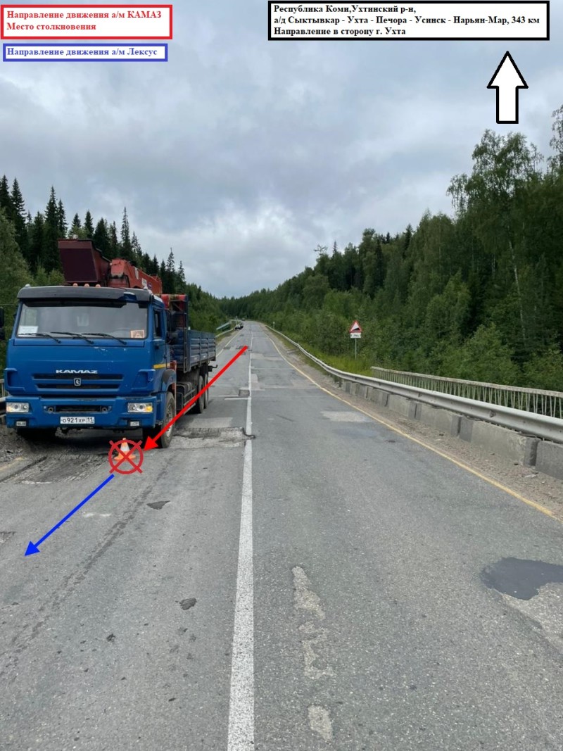 КамАЗ и Lexus не поделили дорогу в Ухте 