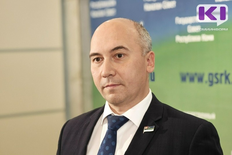 Новая процедура выборов глав городов и районов Коми будет максимально демократической — депутат Госсовета Илья Семяшкин