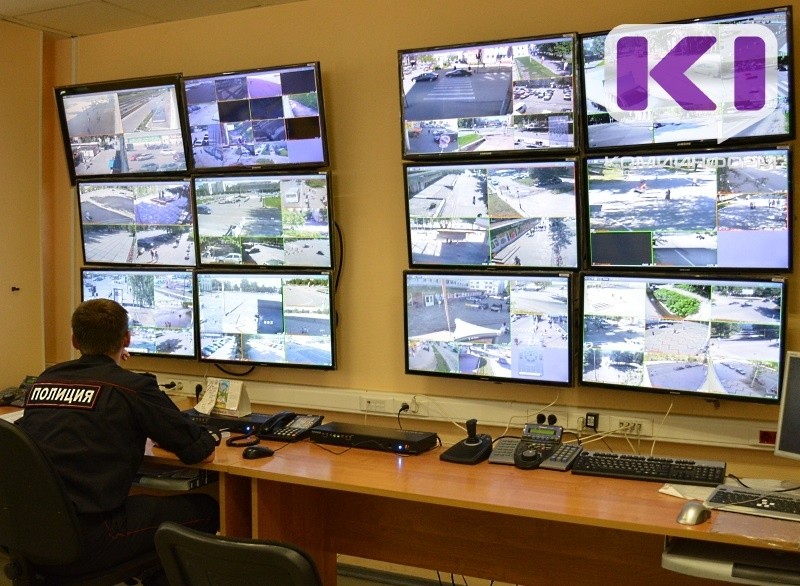 В течение 20 минут на сыктывкарских дорогах пострадали 16-летний мотоциклист и 83-летний водитель "Лады"