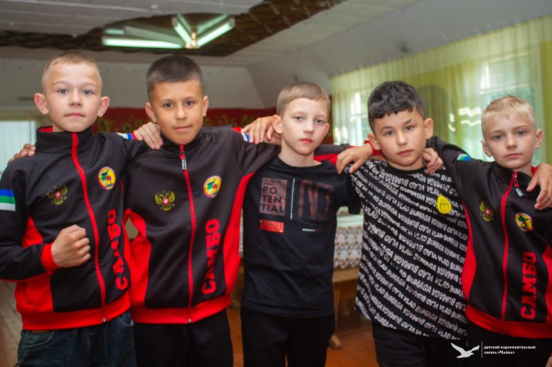 В республиканском лагере "Чайка" стартовала физкультурно-спортивная смена "За самбо"

