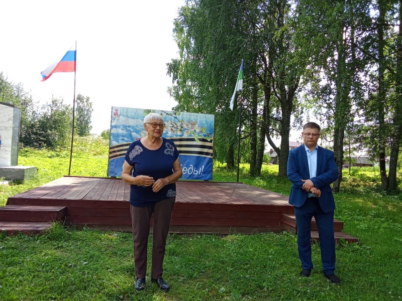 Активисты ветеранского движения благоустроили воинские захоронения в сысольском селе Межадор 