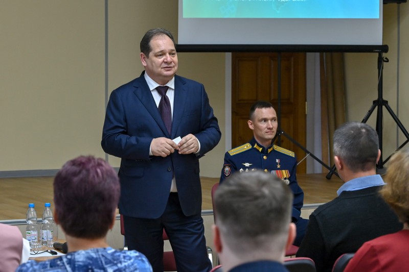 Ростислав Гольдштейн дал ряд поручений по итогам работы в Удорском районе

