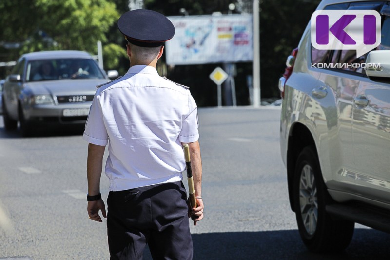 За неделю автоинспекторы в Коми остановили 60 нетрезвых водителей