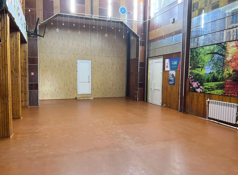 Народный бюджет: в Доме культуры п. Седкыркещ обновили танцевальный зал

