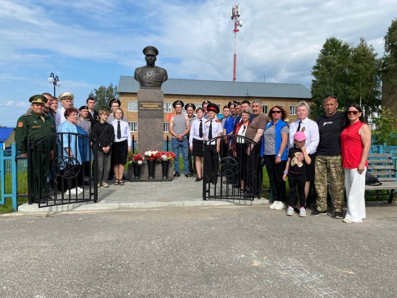 В Усть-Цильме вспомнили подвиг Героя России Ивана Поздеева, погибшего при выполнении боевой задачи в ходе СВО