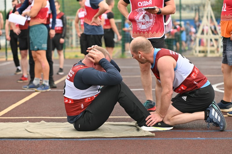 В Сыктывкаре росгвардейцы провели спортивный праздник в честь Дня физкультурника