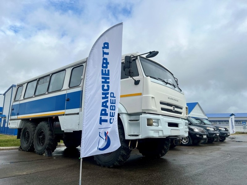 "Транснефть – Север" направила автомобильную технику повышенной проходимости в зону проведения специальной военной операции