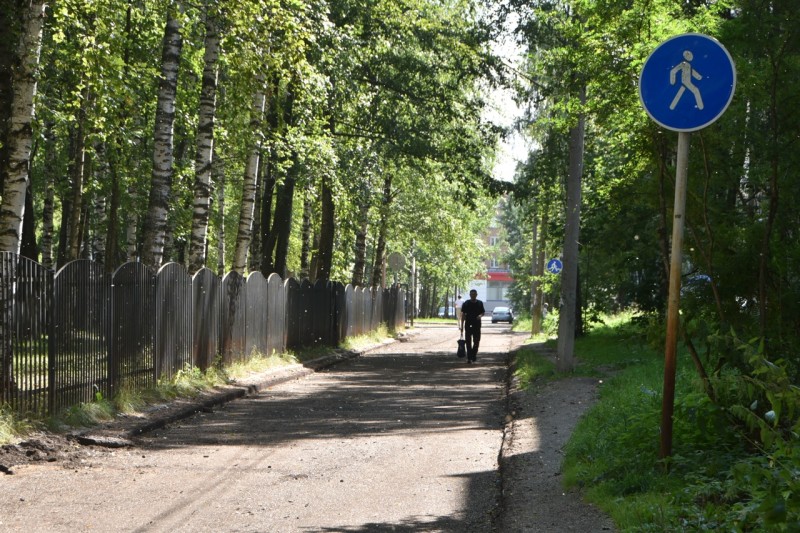 Дорогу возле школы №38 в Сыктывкаре отремонтируют в рамках депутатских наказов 