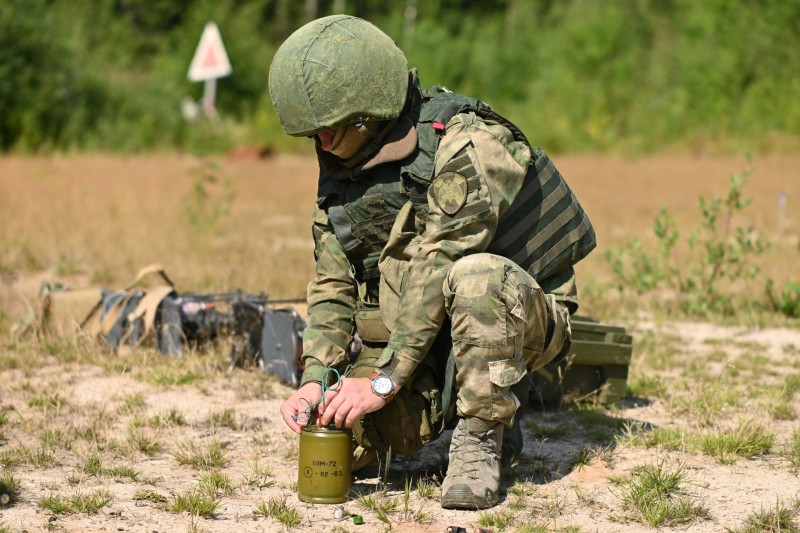 В Сыктывкаре для специалистов инженерных подразделений Росгвардии прошли занятия по взрывному делу

