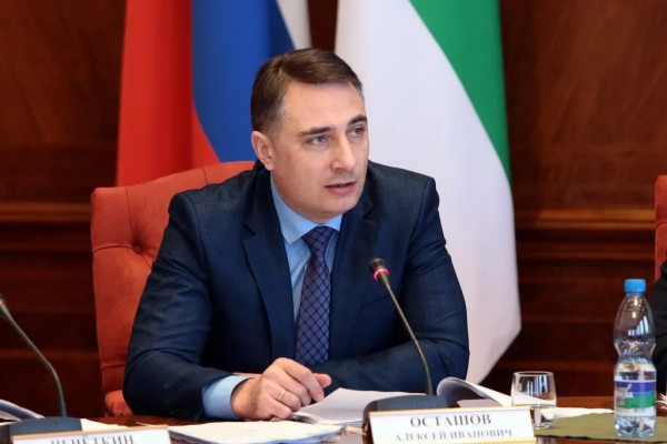 Руководитель Минюста Коми Алексей Осташов ответит на вопросы жителей из социальных сетей в прямом эфире