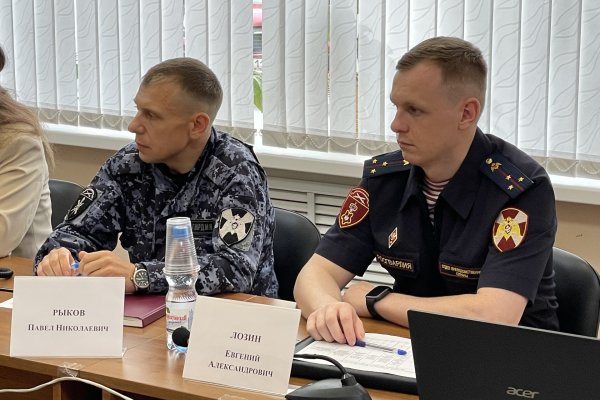 В Коми росгвардейцы завершили проверку образовательных учреждений