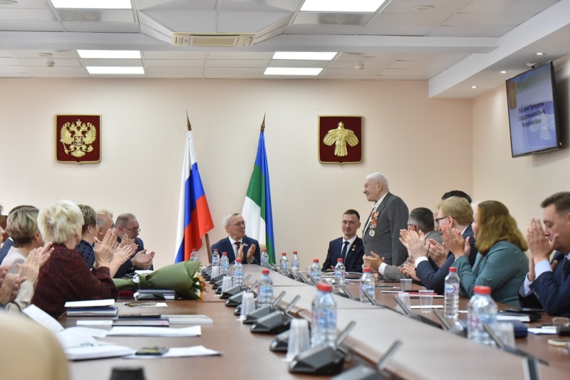 Почетный гражданин Республики Коми Михаил Пеймер принял участие в торжественном заседании Президиума Госсовета РК