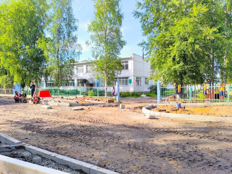 В Сыктывкаре на ул.Карьерной обустроят тротуары к 1 сентября