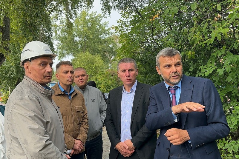 Максим Мартышин ускорил "Сыктывкарский водоканал" с ремонтом сетей на Октябрьском проспекте