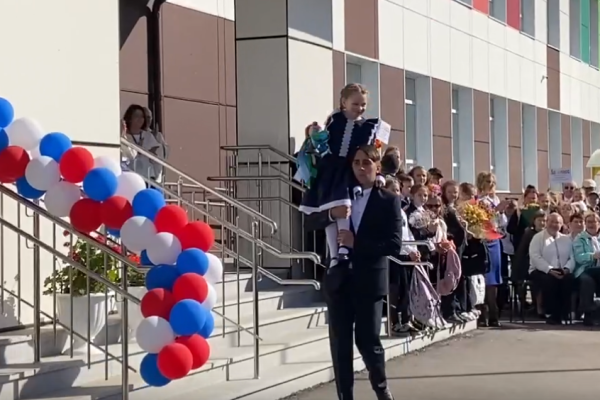 Современная школа на 600 мест открыла двери для ижемских школьников