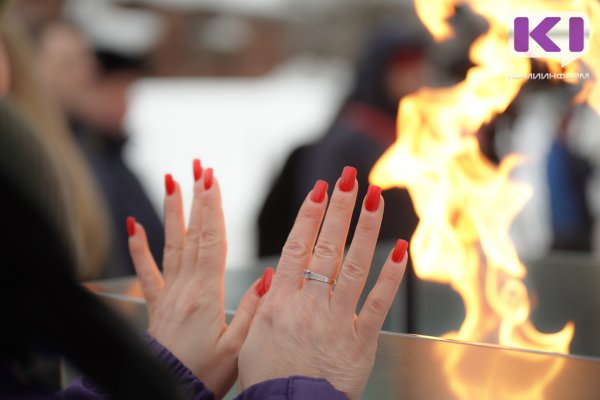 В Сыктывкаре задержана подозреваемая в попытке поджога автомобиля