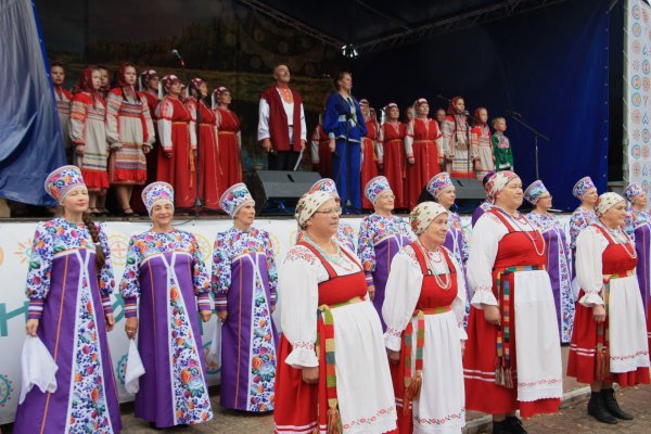 Артисты и мастера Прилузского и Ижемского районов завершили серию летних концертов в Сыктывкаре